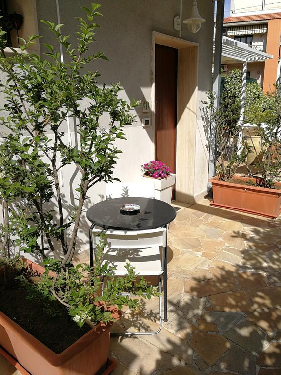 مبيت وإفطار آتْشّي كاستيلّو Il Giardino Dei Limoni المظهر الخارجي الصورة